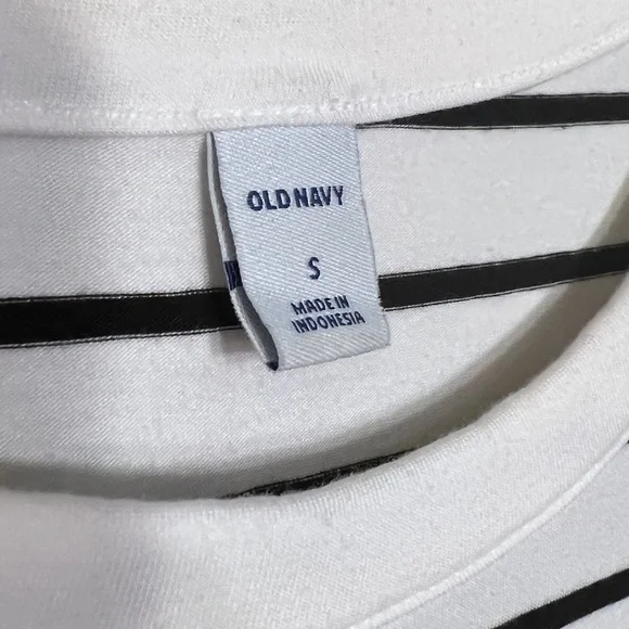 Old Navy | Long Sleeve Striped Dress - White + Black - Picture 2 of 3